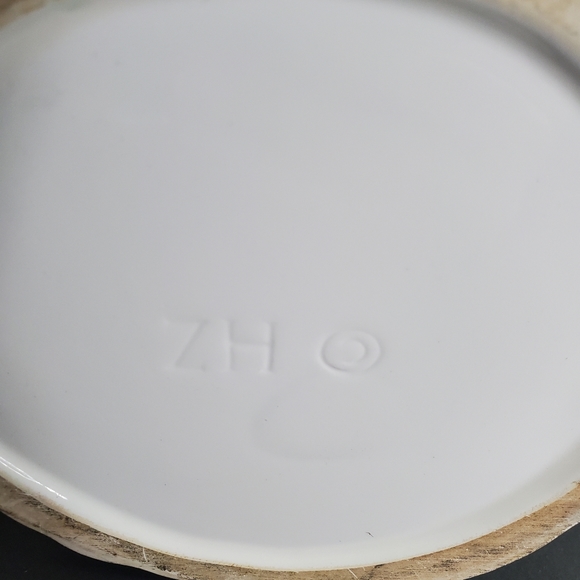 Colourful Ceramic Handled Fish Pitcher HZ - Picture 6 of 7